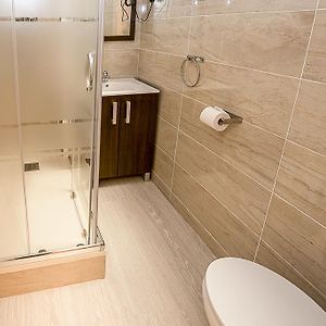 Private Bathroom Quadruple Room